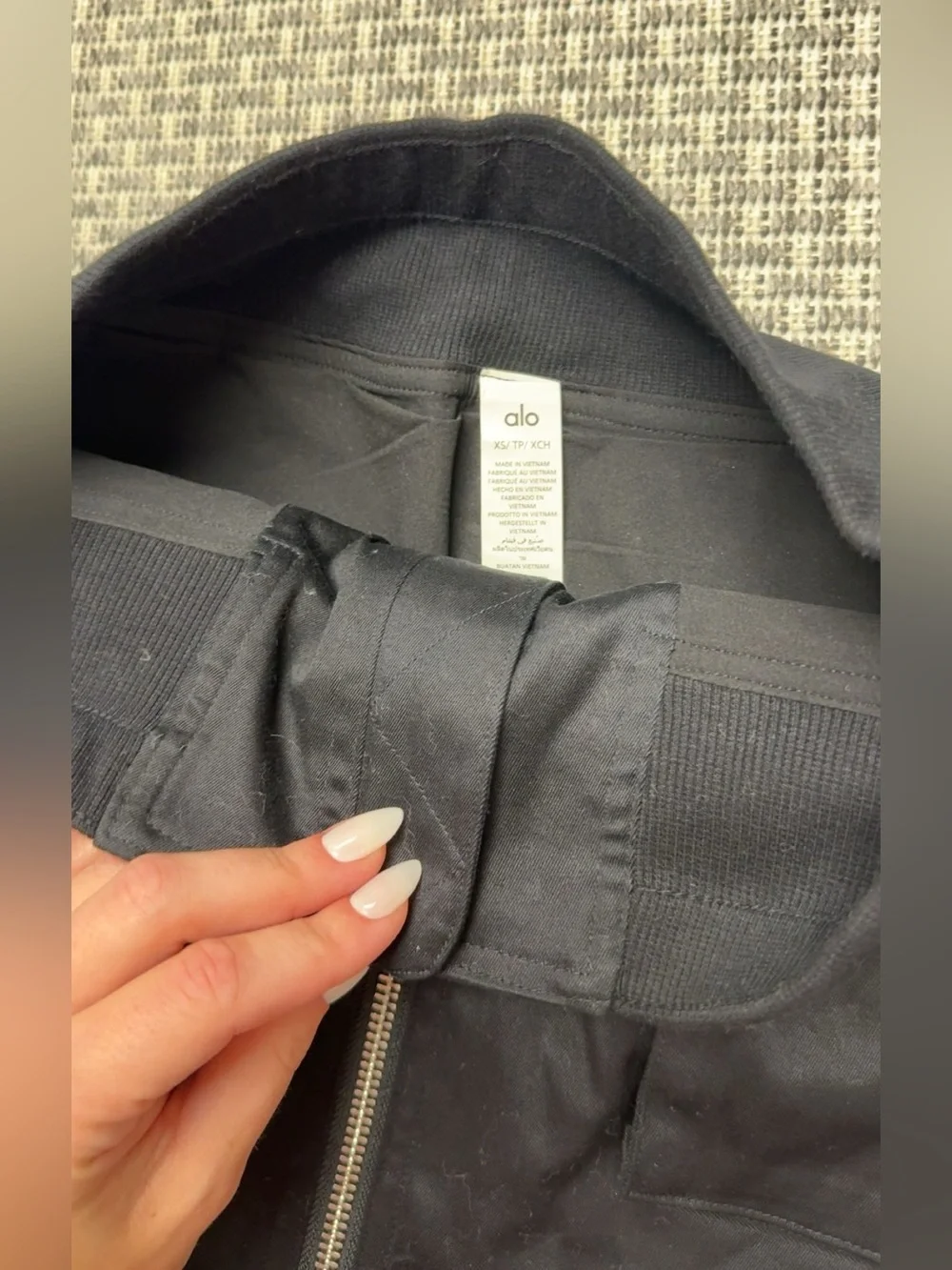 ALO Yoga never worn
